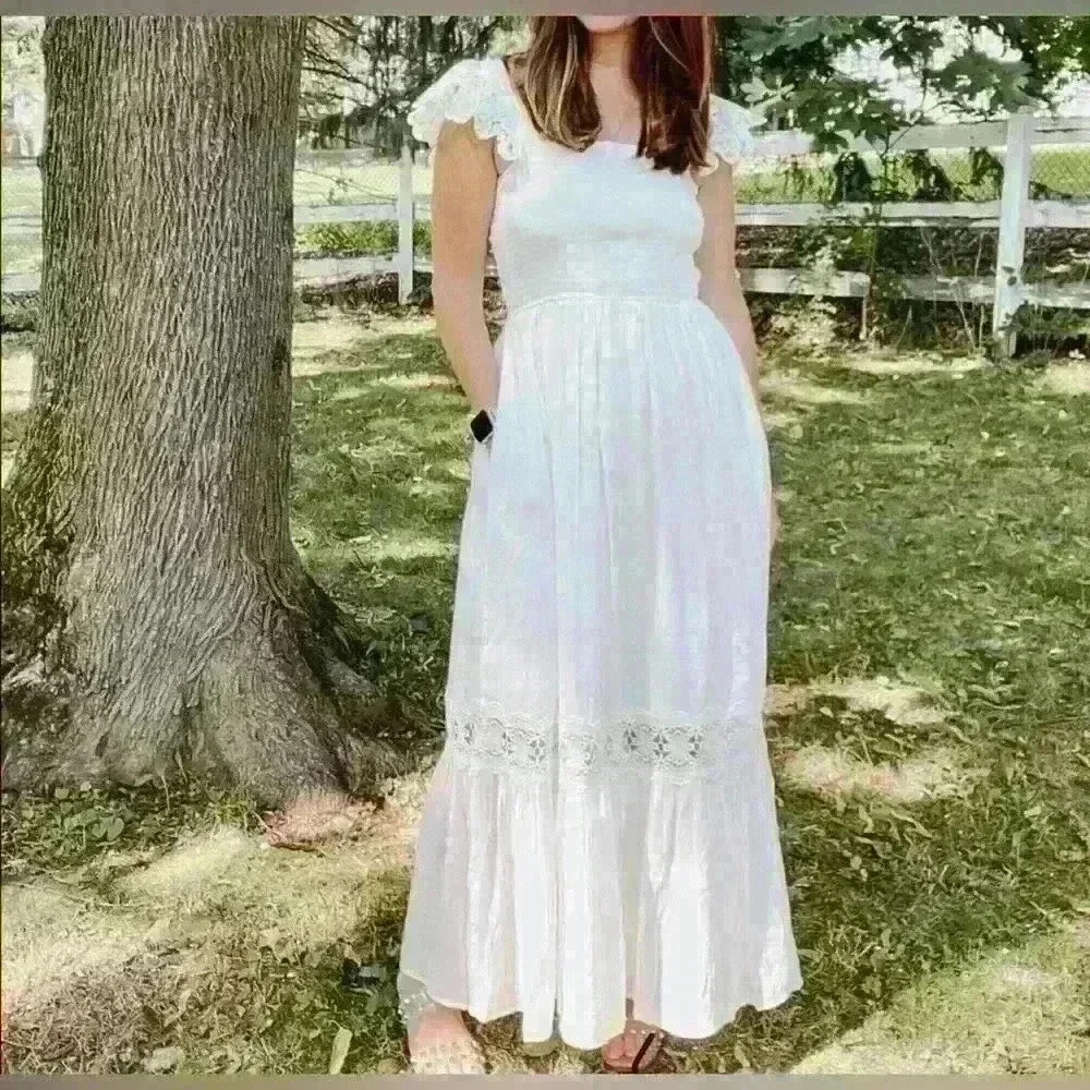 NWT Vici Flawless White Maxi Dress Size Small